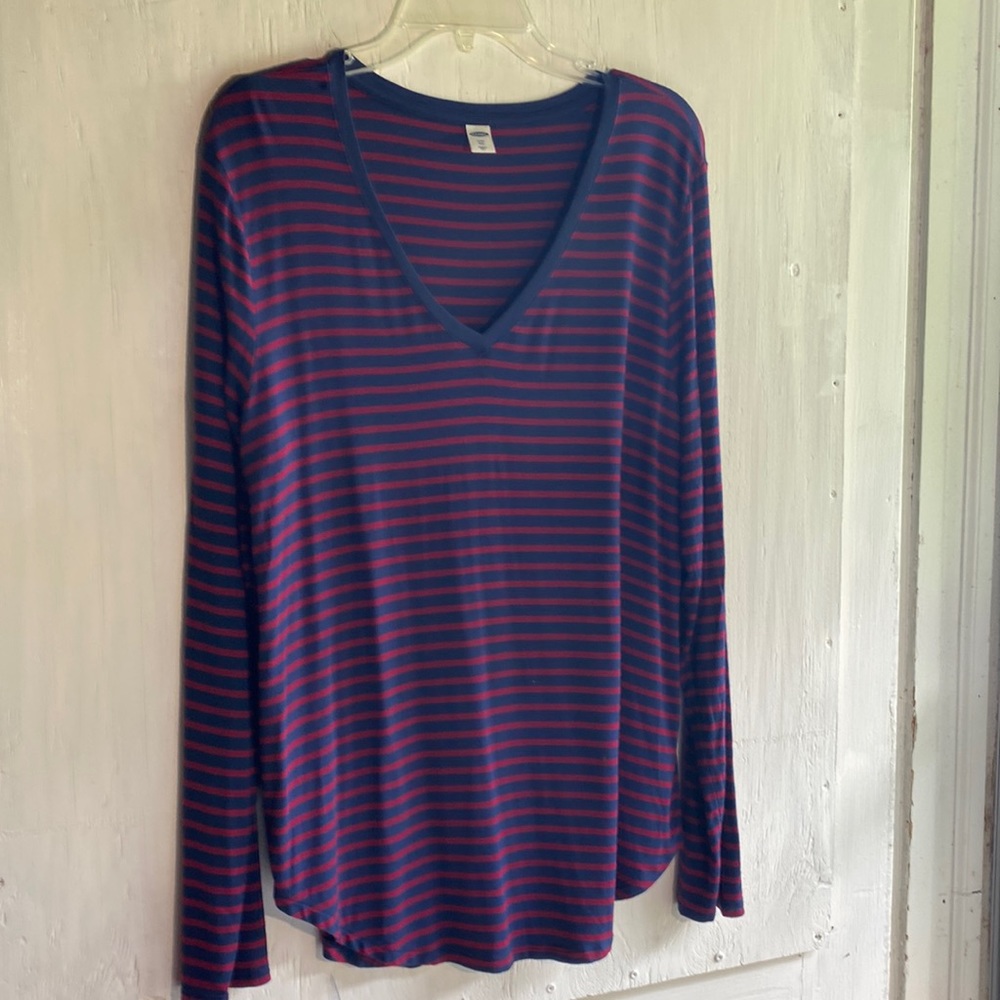 Old Navy Soft Sz XXL Posh V Neck Long Sleeve Top!! Sweet! ❤️